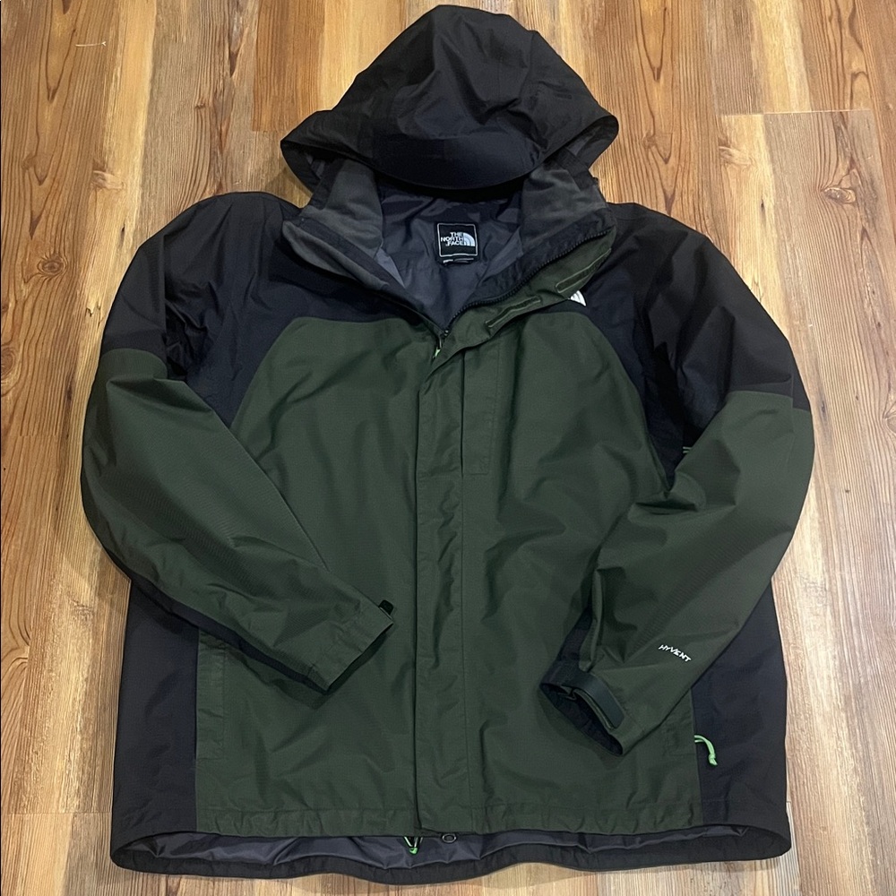 Men's Green and Black The North Face Outdoor Jacket